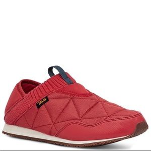 Teva Re Ember Convertible Quilted Slip On Moc Sneaker